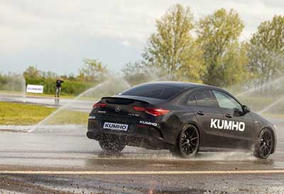 Kumho. Milán