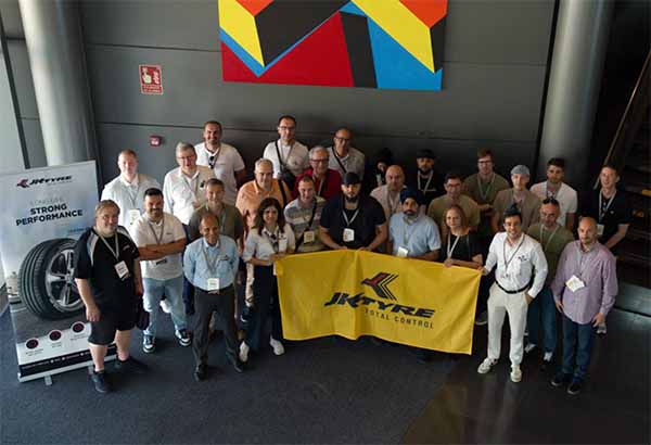 Evento JK Tyre